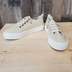Cream Canvas Platform Shoes Women's size 7.5